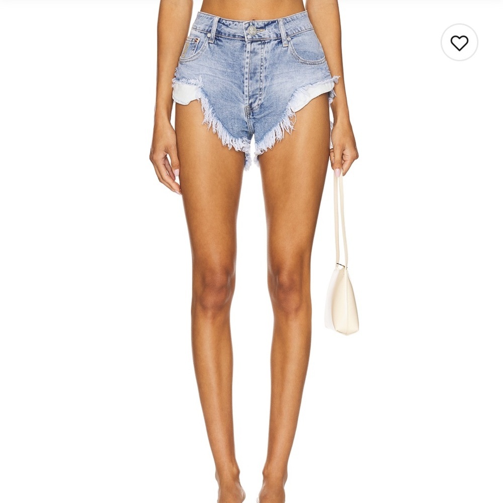 One Teaspoon Rollers Denim Shorts in Santa Cruz size 28 NWT